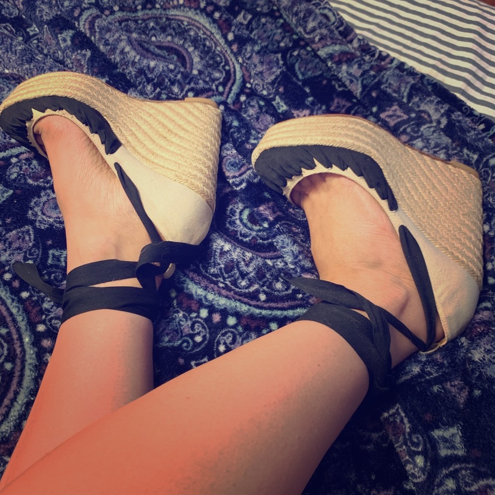 Christian Loubouton wedges